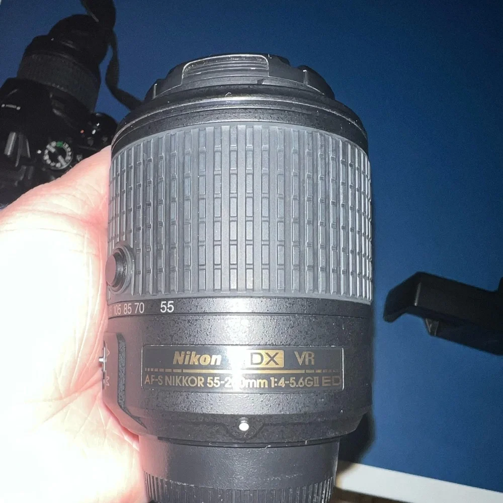 Nikon d5300, 55mm,200mm battery and charger. Camera bag included